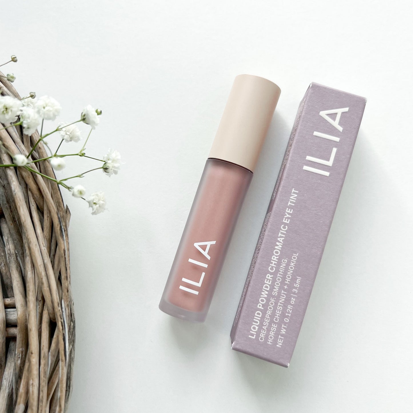 ILIA LIQUID POWDER CHROMATIC EYE TINT - AURA