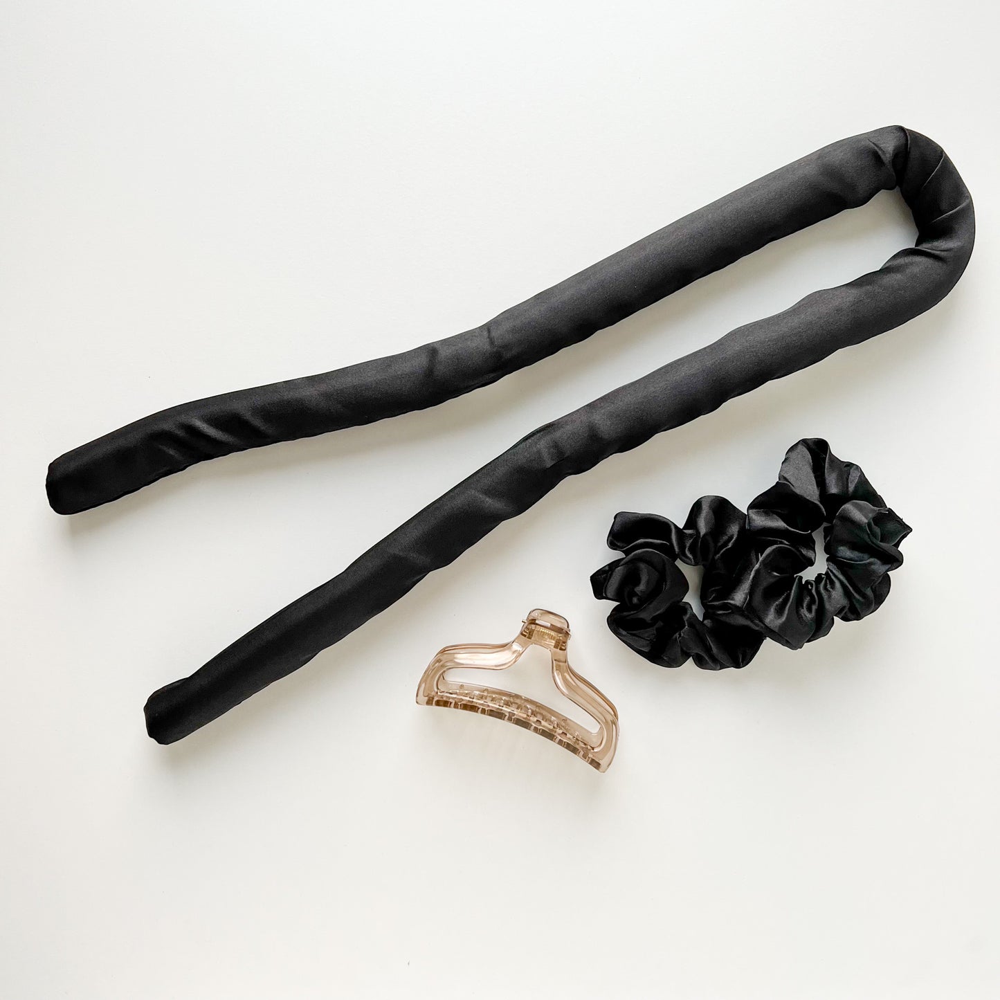 SILKE VARMELØS KRØLLE KIT - SORT